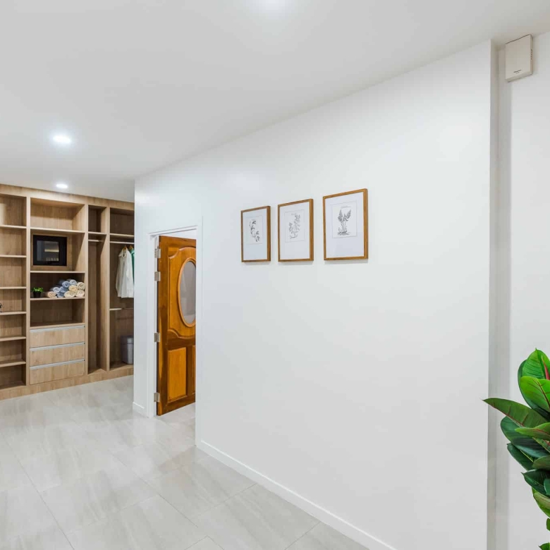 Pak Nam Pran Villa Investment