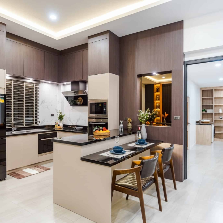 Luxury Villa Pak Nam Pran Investment