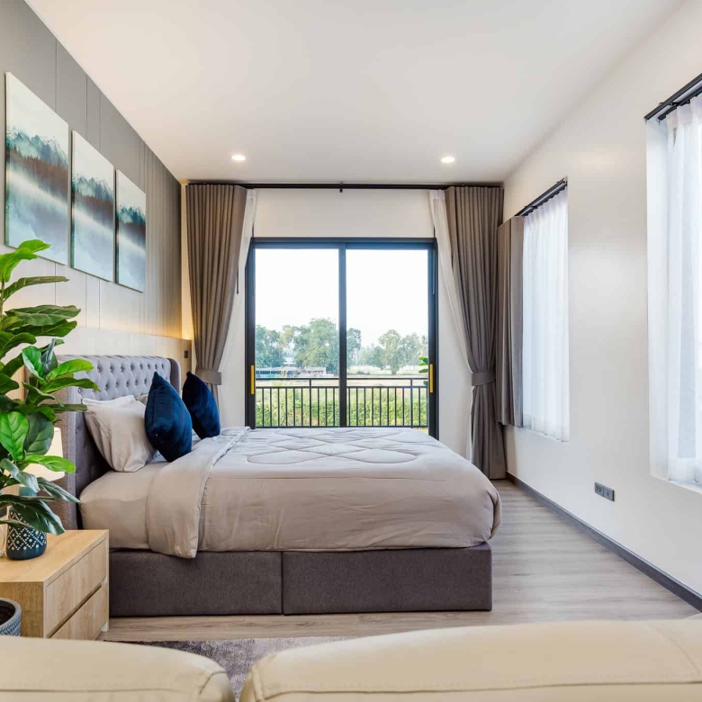 Pool Villa Pak Nam Pran Investment