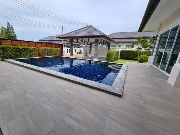 Fully Furnished Villa Grand Hills Resort