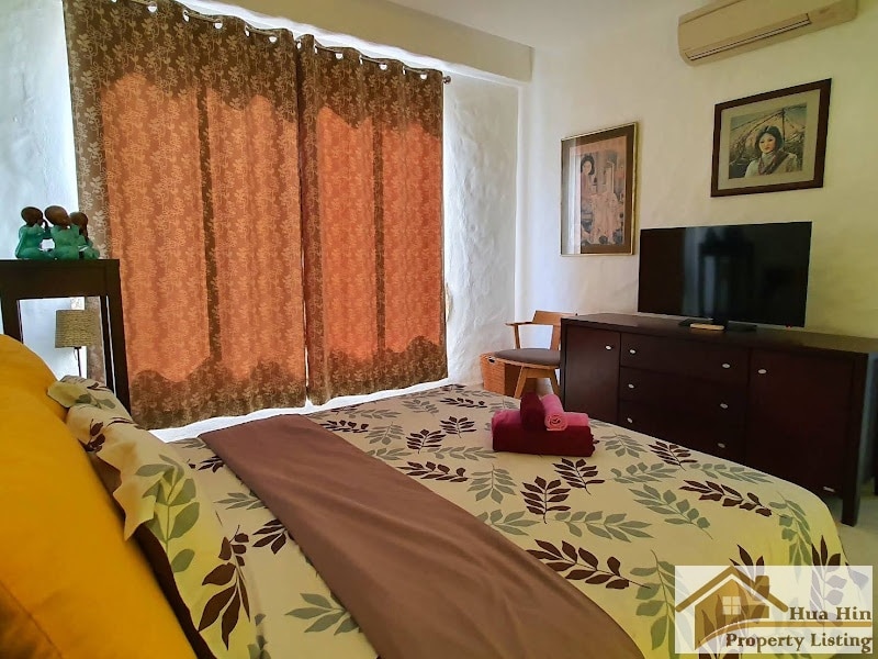 Beachfront Condo Las Tortugas Hua Hin