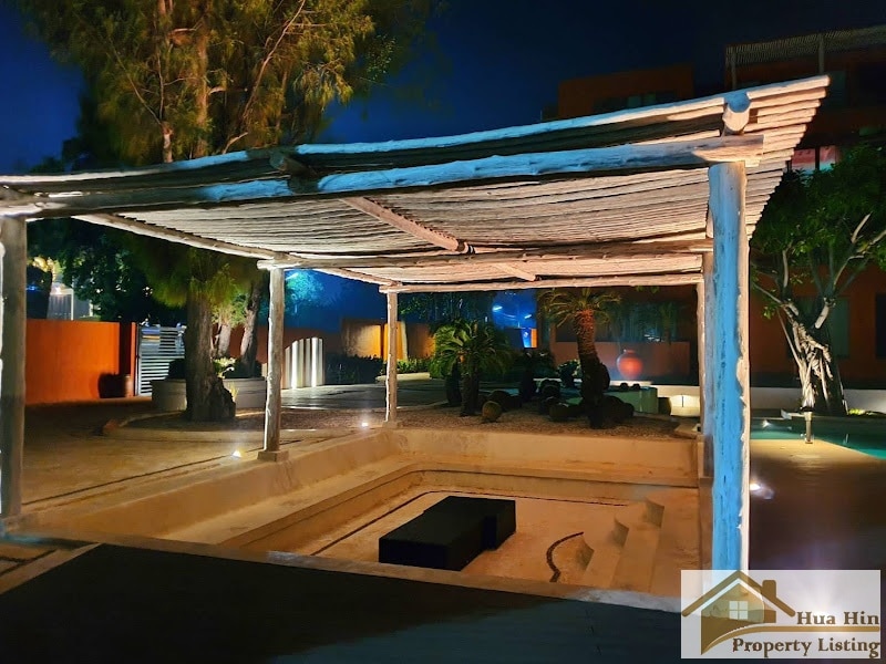 Las Tortugas Condominium Sea View