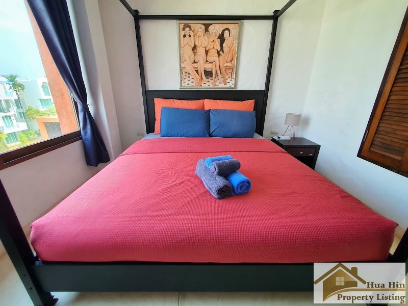 Las Tortugas Furnished Beach Condo