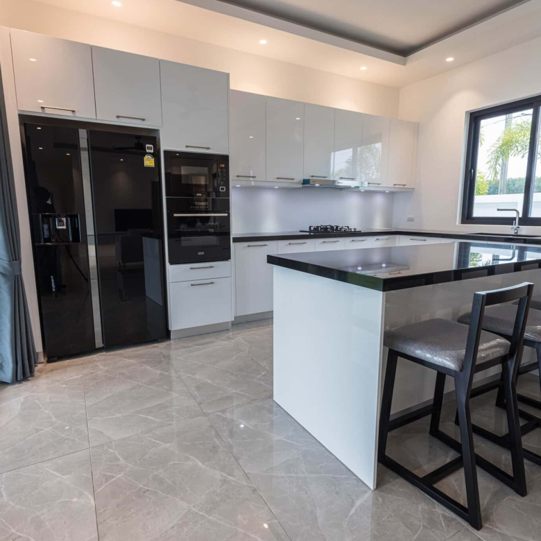 Premium Highland Villa Community