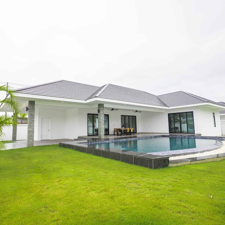 Luxury Pool Villa for Sale at Highland Villas 3 Hua Hin Near Black Mountain Golf