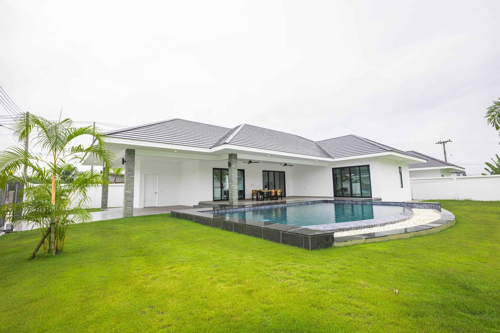 Modern Luxury Pool Villa For Sale Hua Hin Highland Villas Pool Villa Black Mountain Golf