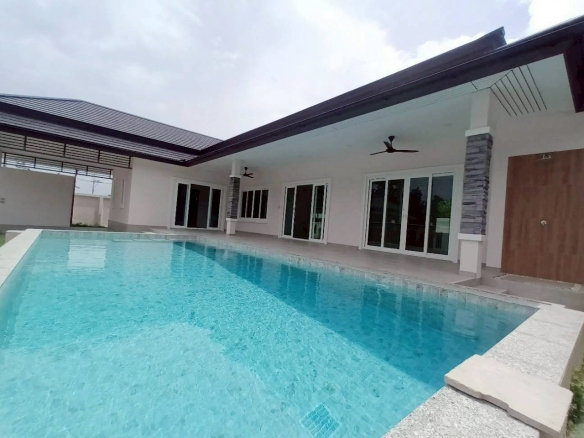 Modern Pool Villa Premium Facilities Hua Hin Grand Hills