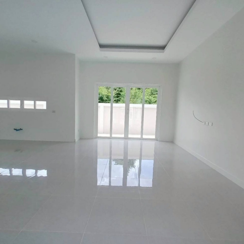 Luxury Villa Modern Facilities Grand Hills
