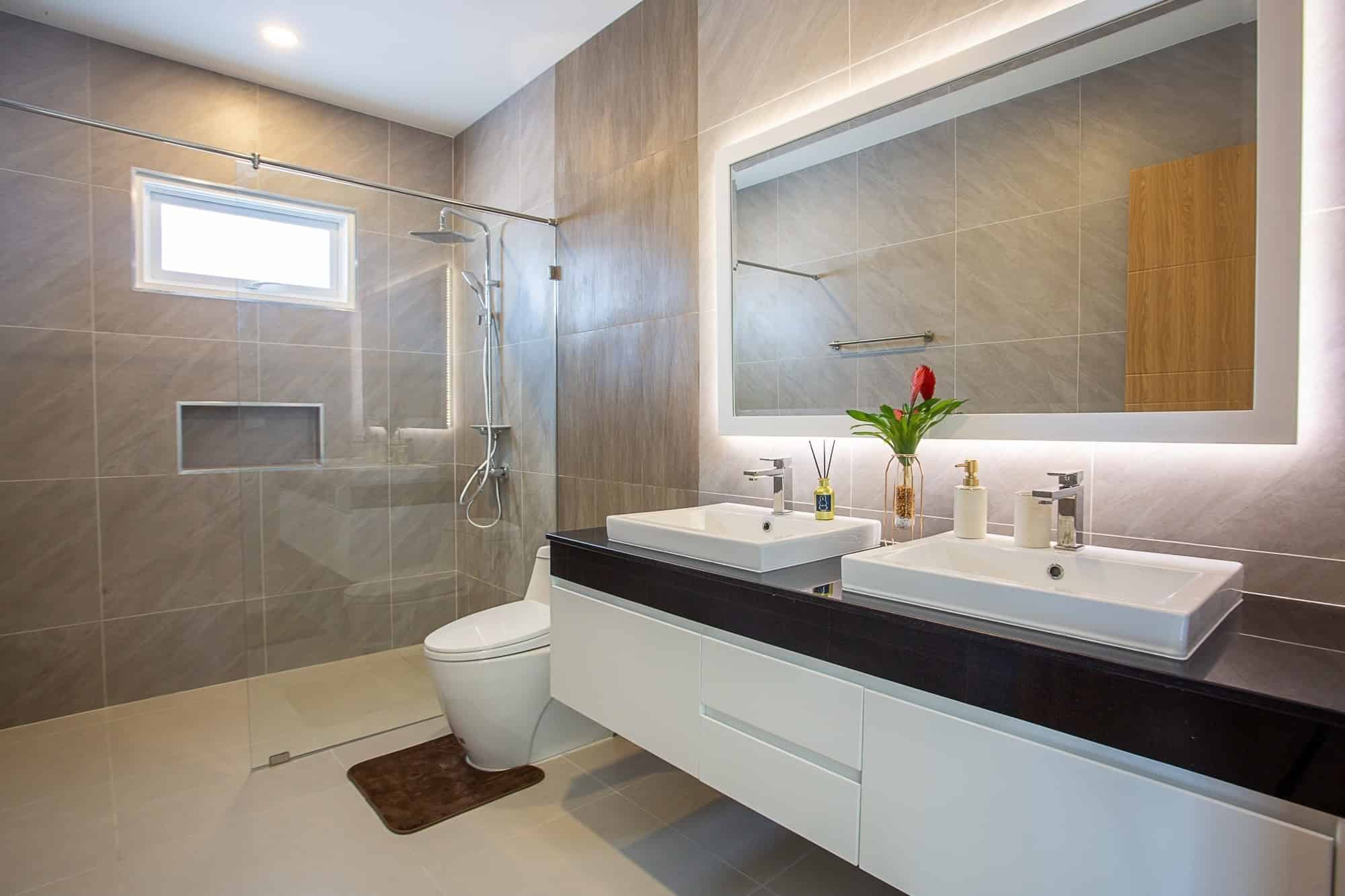 Grand Home with Swimming Pool for Sale Hua Hin Designer House Private Pool