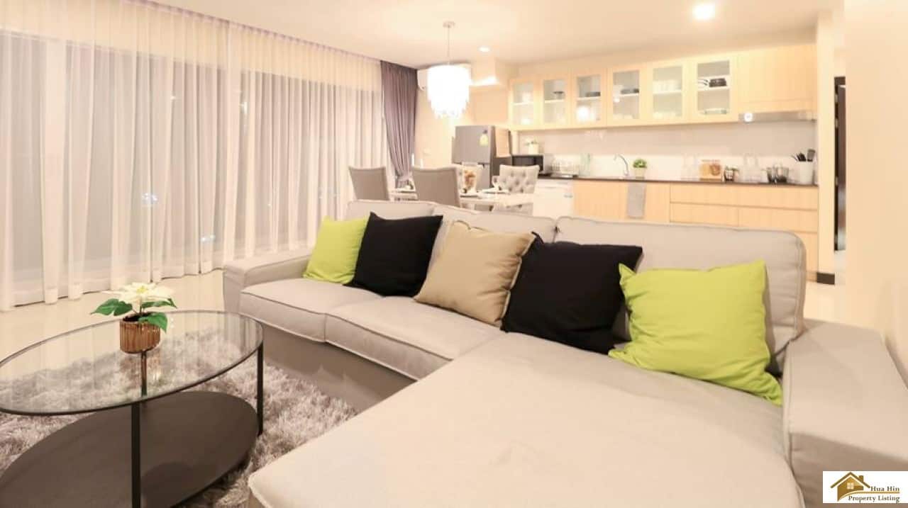 Comfortable Hua Hin Penthouse Living