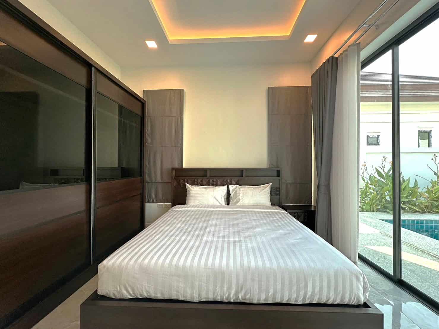 Hua Hin House Sale Plumeria Balinese House Pool Furnished Tropical Garden