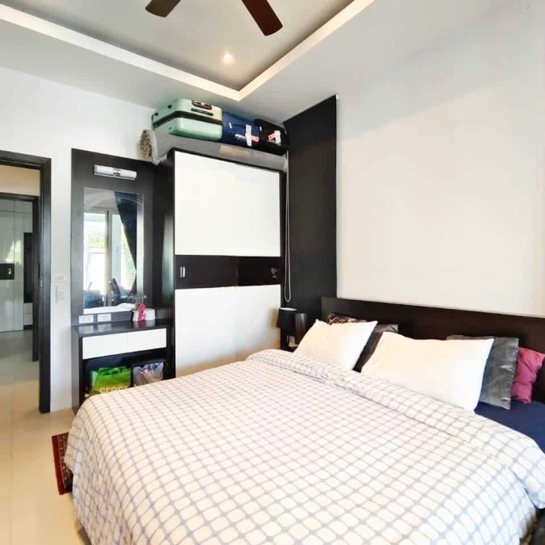 Deluxe Pool Villa Hua Hin Property