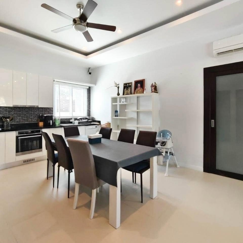 Remarkable Pool Villa Hua Hin Opportunity