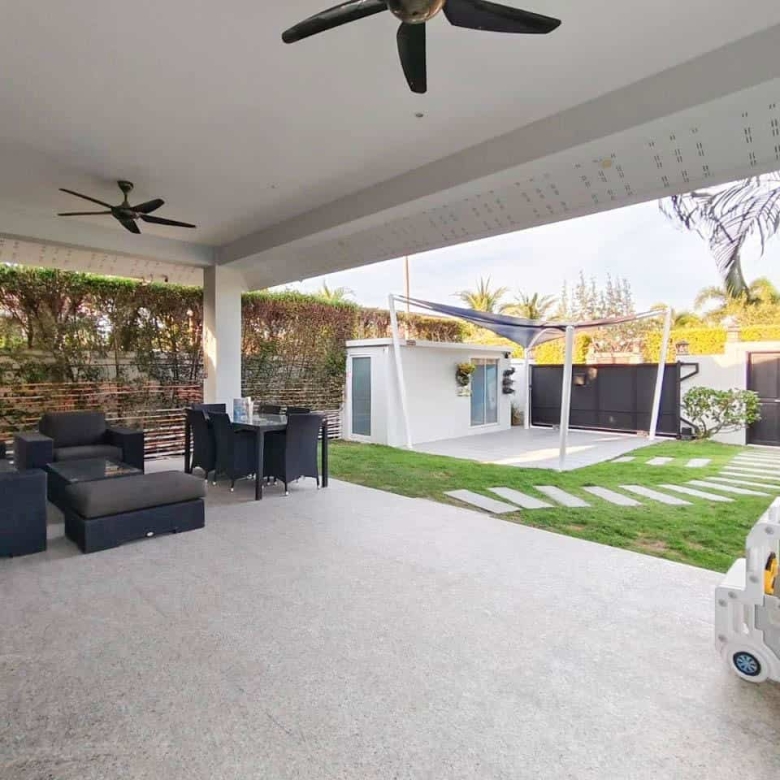 Luxury Villa Smart House Valley Estate