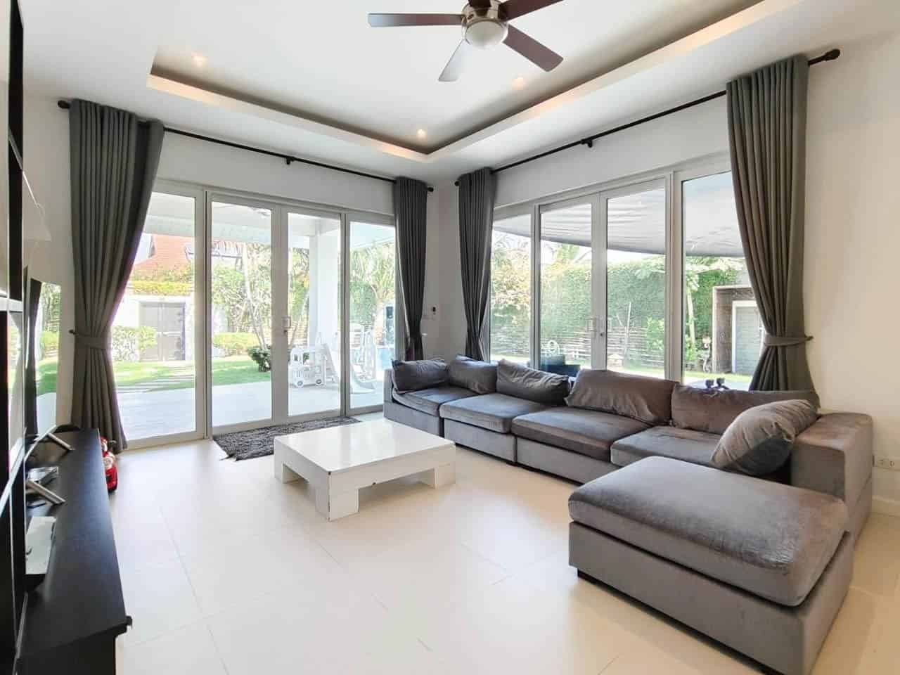 Grand Villa Sales Smart House Valley Hua Hin Elegant Villa Smart House Valley Resort