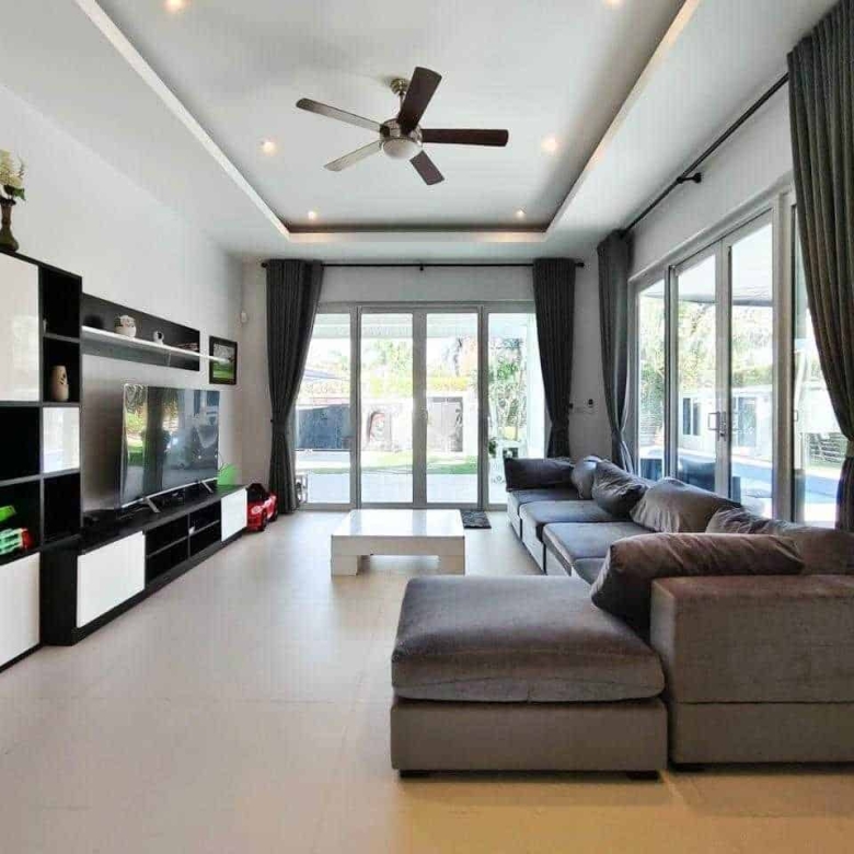 Stunning Pool Villa Hua Hin Location