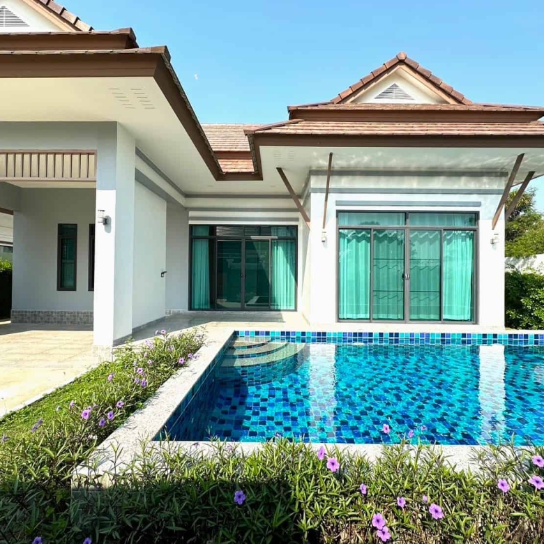 Luxury Bali Style Pool Villa For Sale in Plumeria Hua Hin & Cha-Am