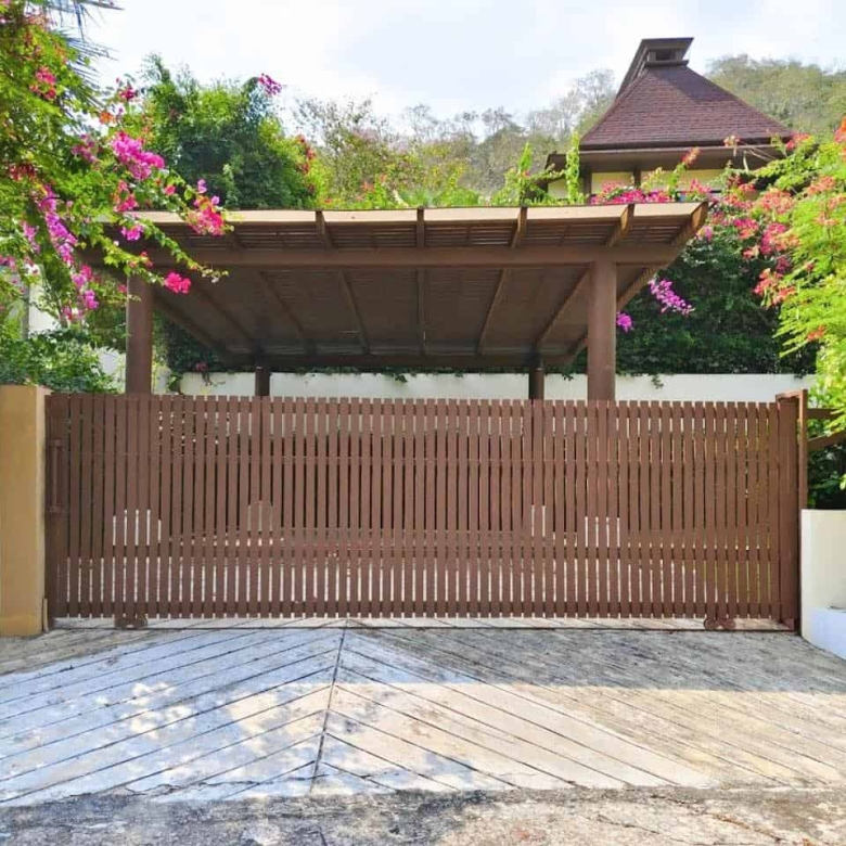 Luxury Balinese Pool Villa Sea Mountain Views