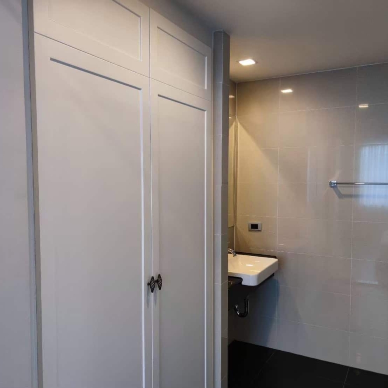 Full Amenities Beachfront Condo