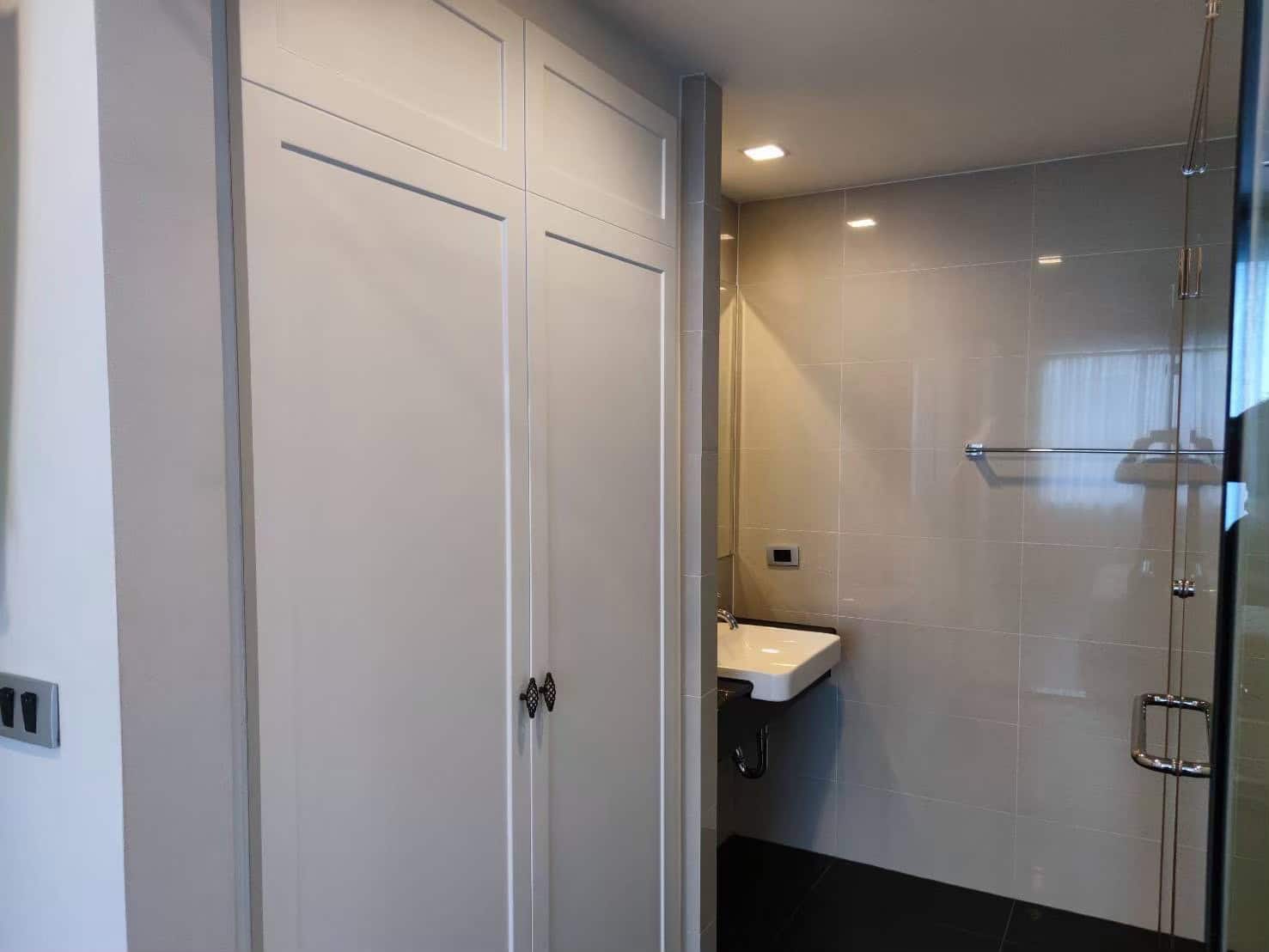 Full Amenities Beachfront Condo