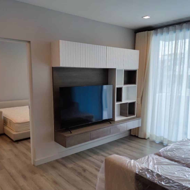 Makro Beachfront Living Space