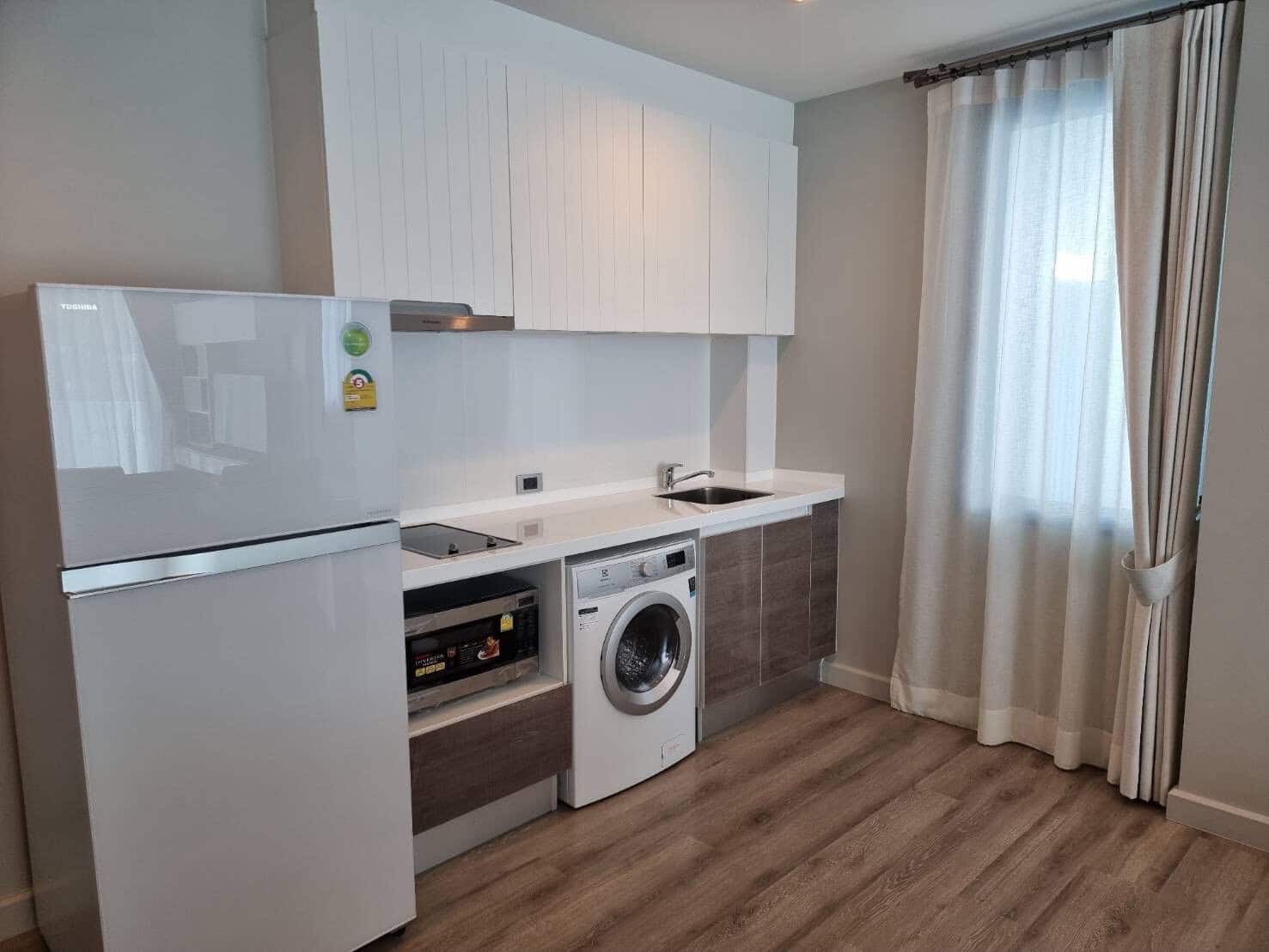 Coastal Condo Full Service Amenities