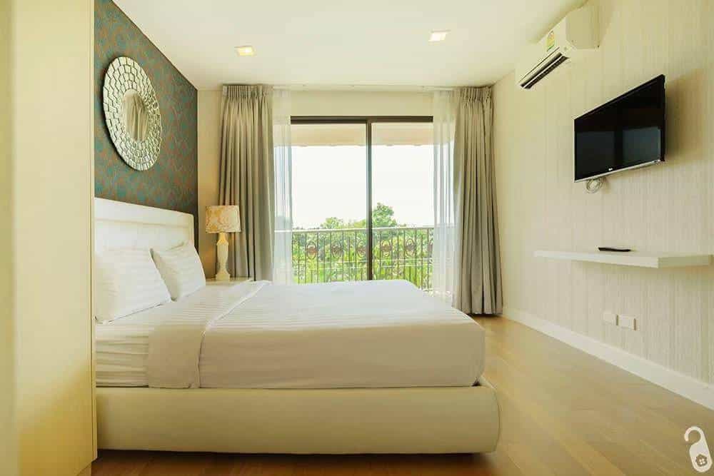 Stunning Waterfront Property Hua Hin