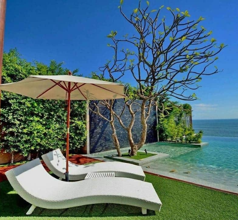 Furnished Villa Beachfront Investment Opportunity