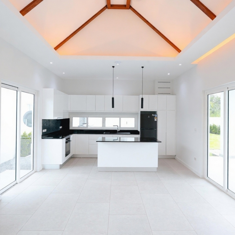 Luxury Pool Villa Development Thailand