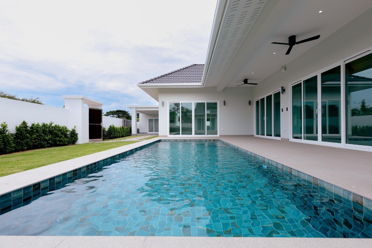 Smart Hamlet Luxury Pool Villas Hua Hin