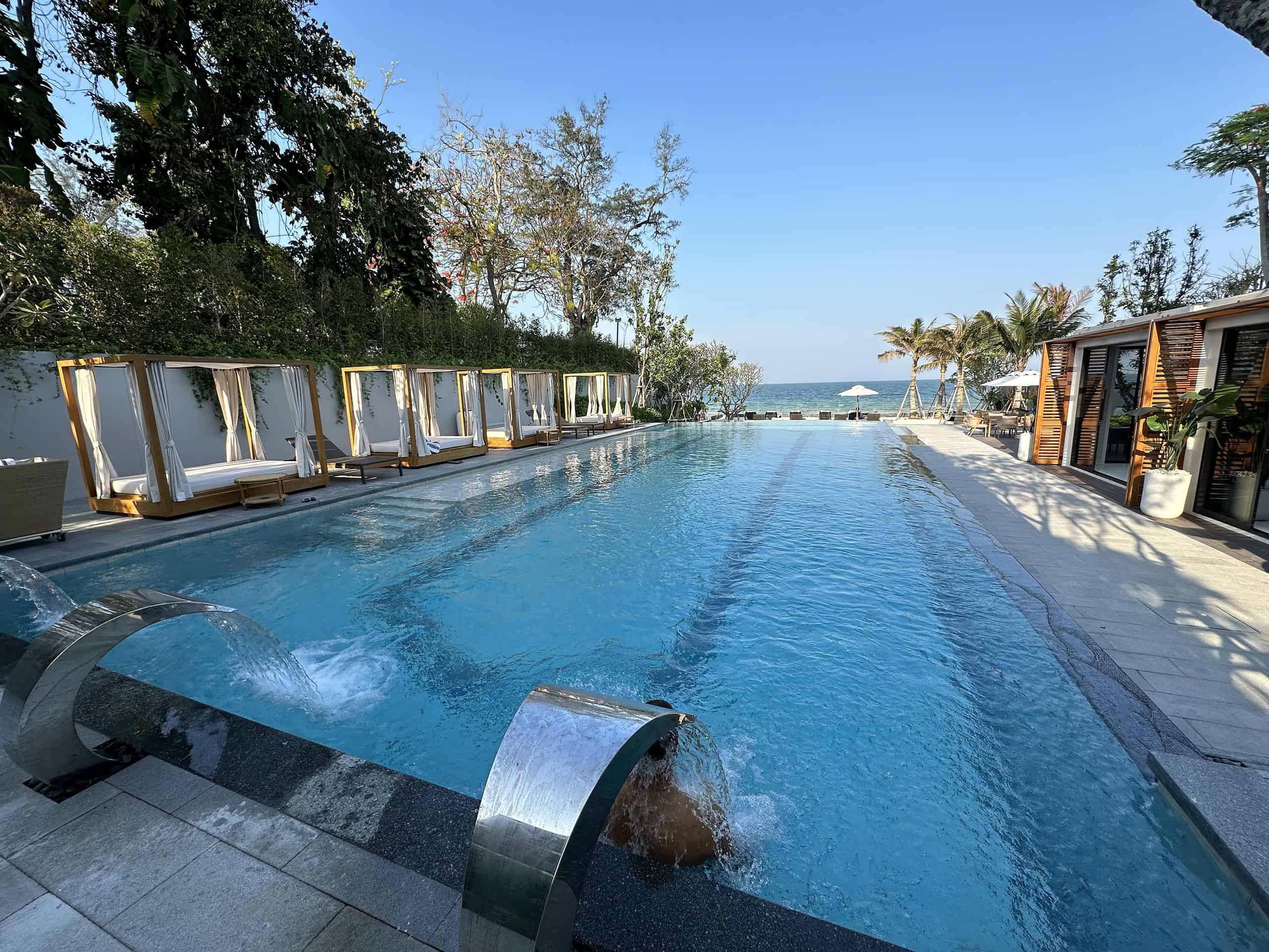 Luxury Condo Sales By Beach Luxury Living Room Contemporary Furniture Style
