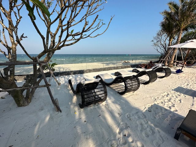 Beach Condo Dining Area Entertainment Space