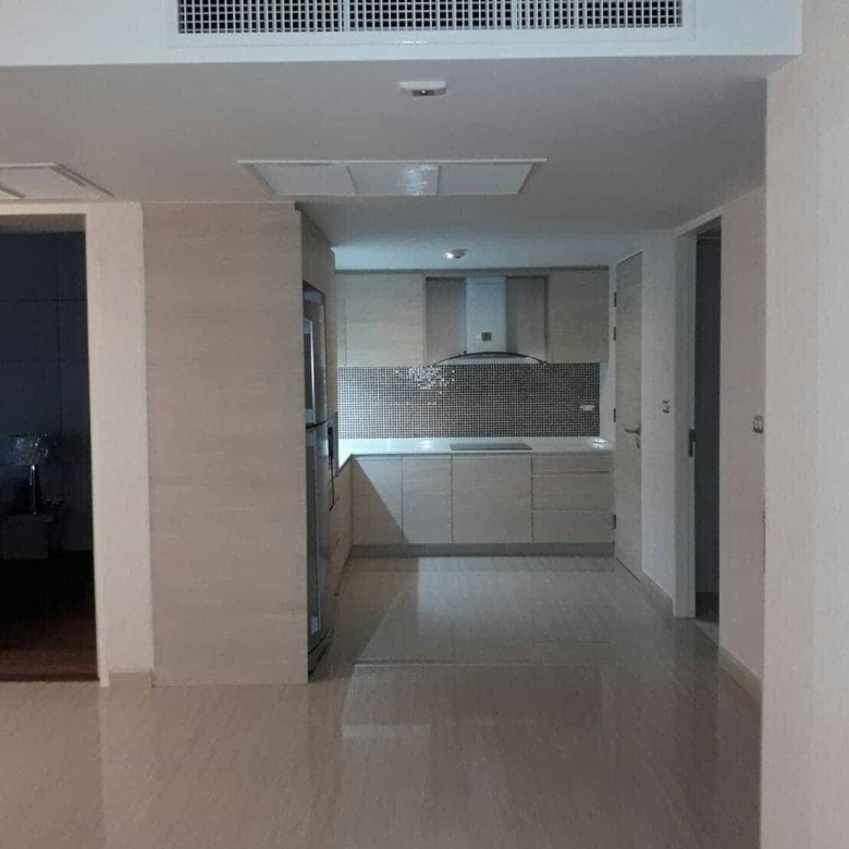 Suan Son Golf Course Property
