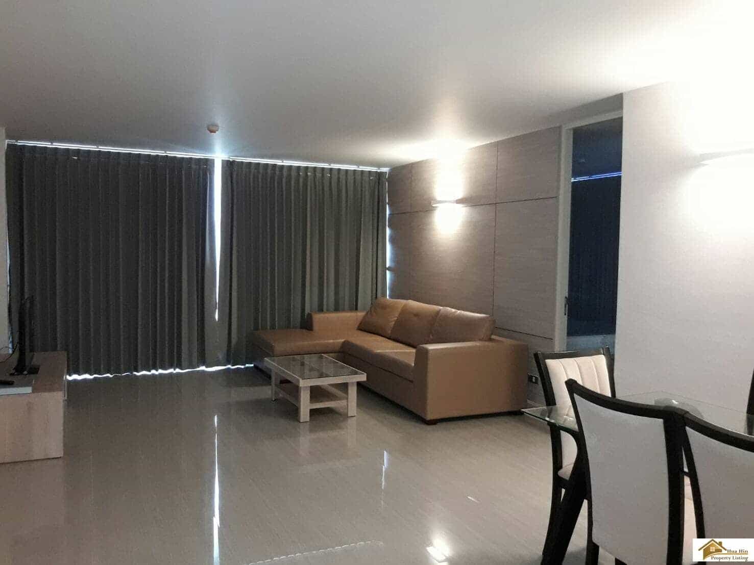Hua Hin Golf Course Apartment Beachfront Living Space Thailand