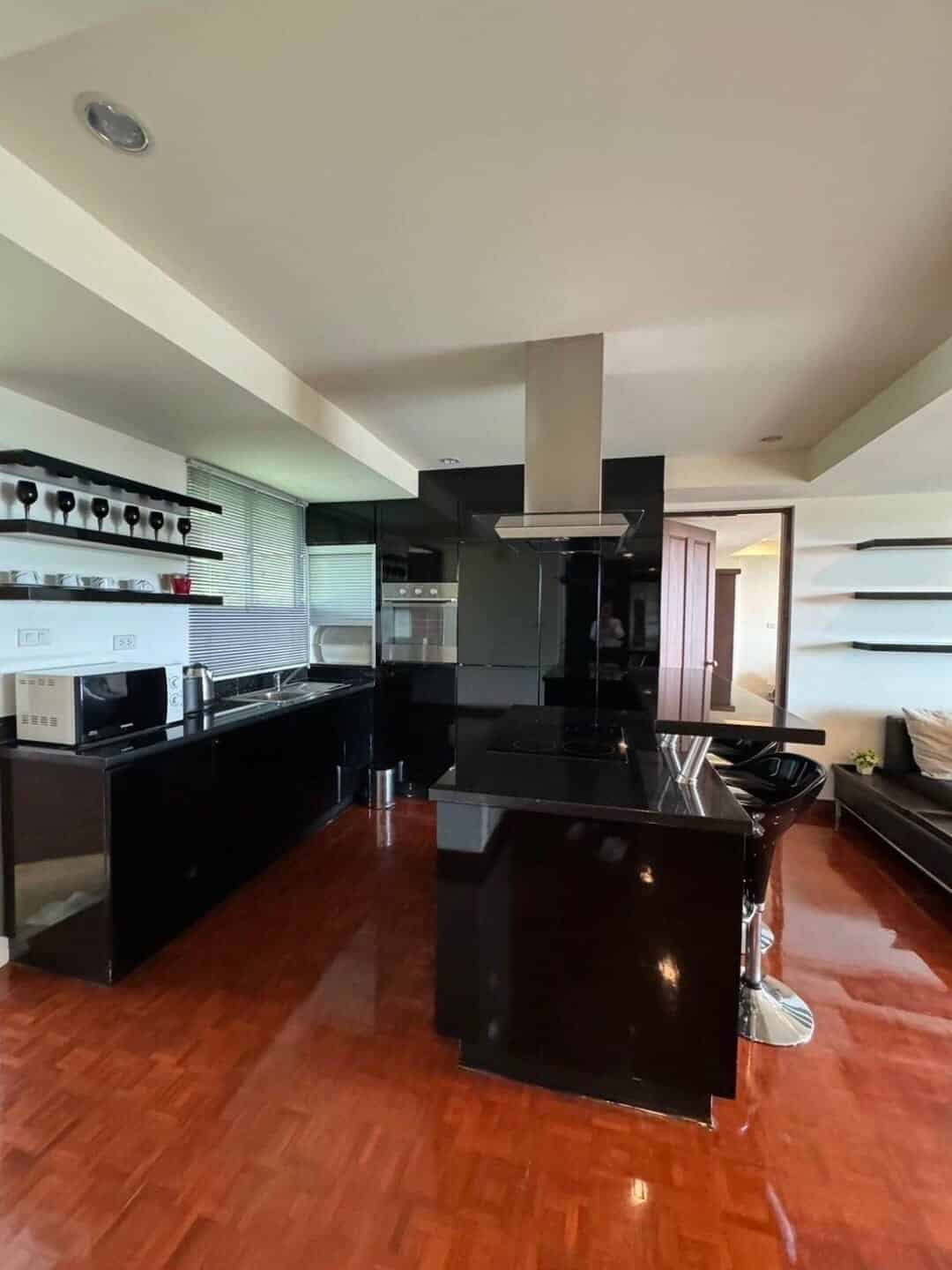 Spacious Hua Hin Property Sale Spacious Condo Beautiful Mountain Views