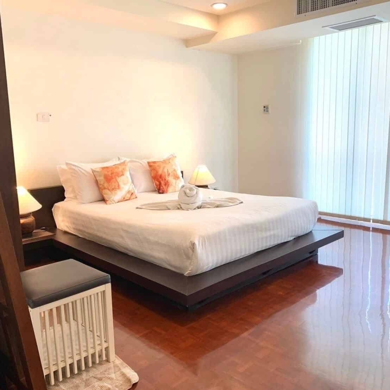 Modern Luxury Condo Mountain Scenery