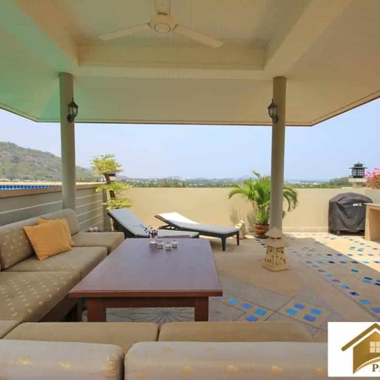 Beautiful Hua Hin Penthouse Panoramic Ocean Views