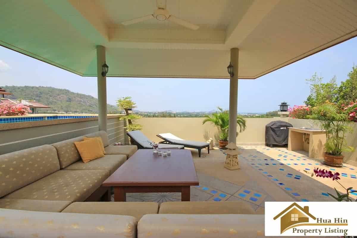 Modern Hua Hin Penthouse with Rooftop Pool Beautiful Hua Hin Penthouse Panoramic Ocean Views
