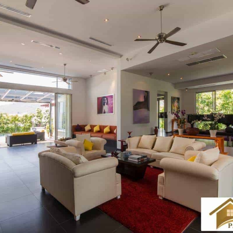 Upscale Villa Private Pool Golf Fairway Views
