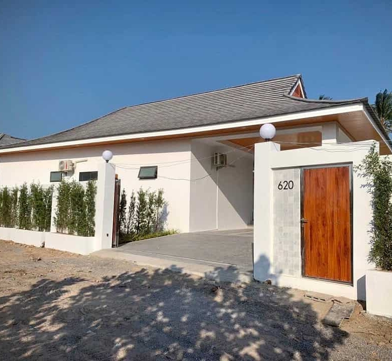 4 Bed & 3 Bath Pool Villas for at Hua Hin, Thailand