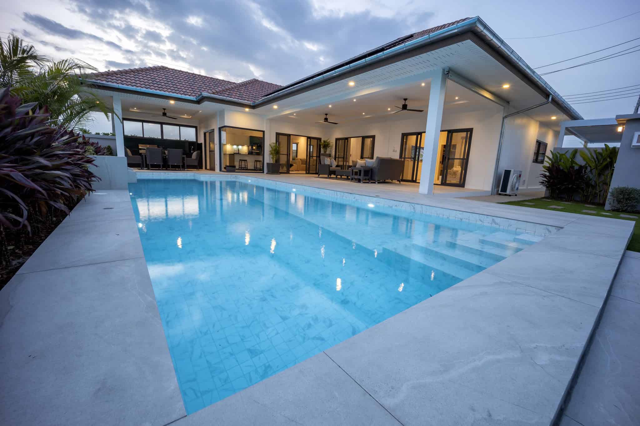 Spacious Three Bedroom Home Spacious three bedroom villa interior design