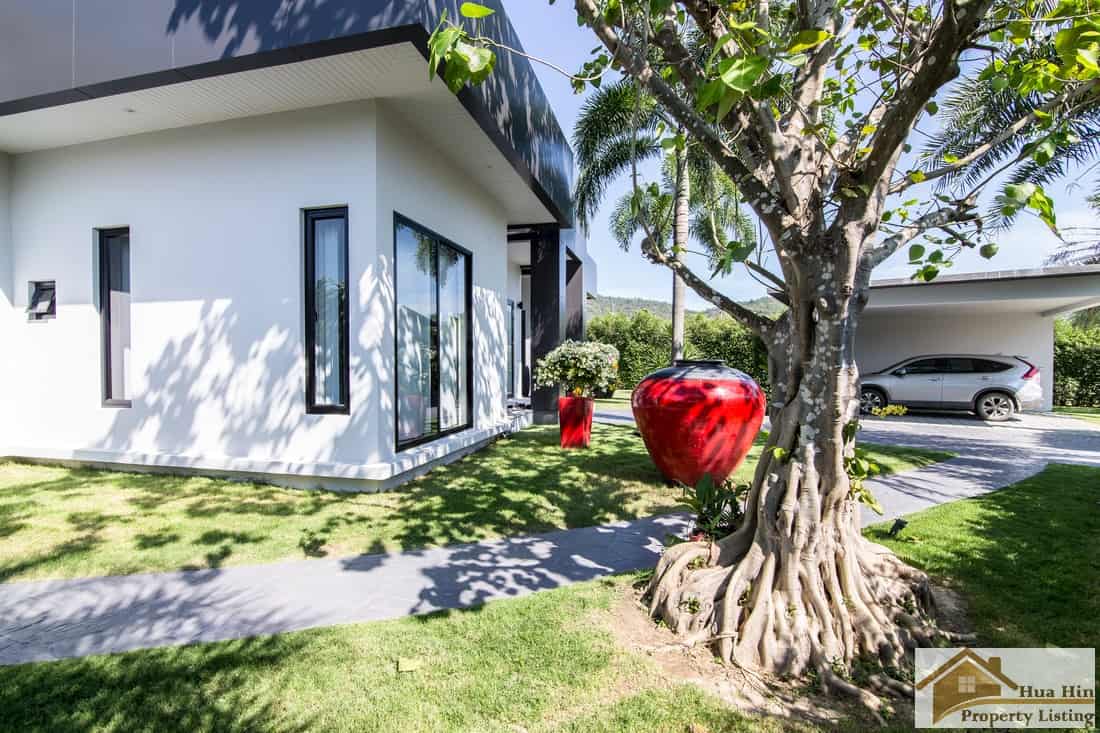 Baan Ing Phu Villa Sale Hua Hin Villa spa bathroom wellness retreat