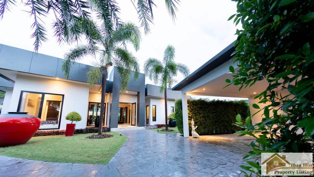 Villa For Sale Hua Hin Baan Ing Phu Luxury villa bedroom modern minimalist style