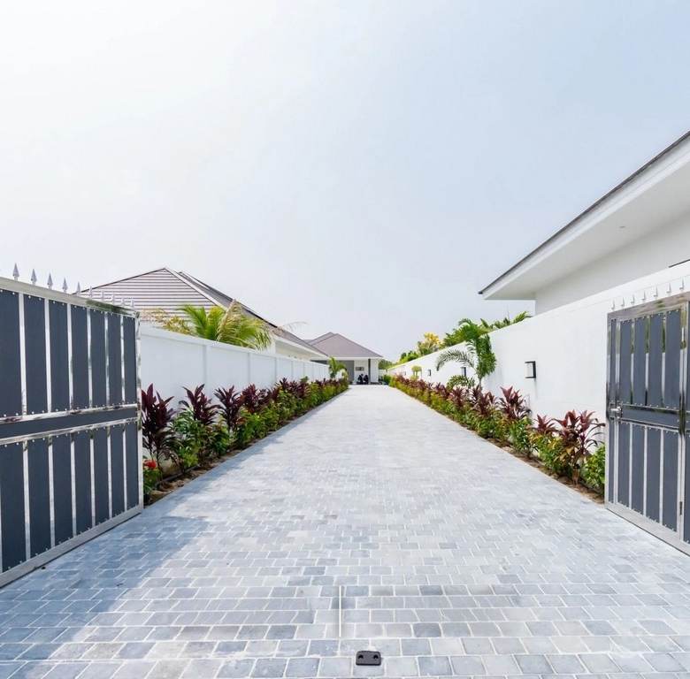 Modern Villa Sale Hua Hin