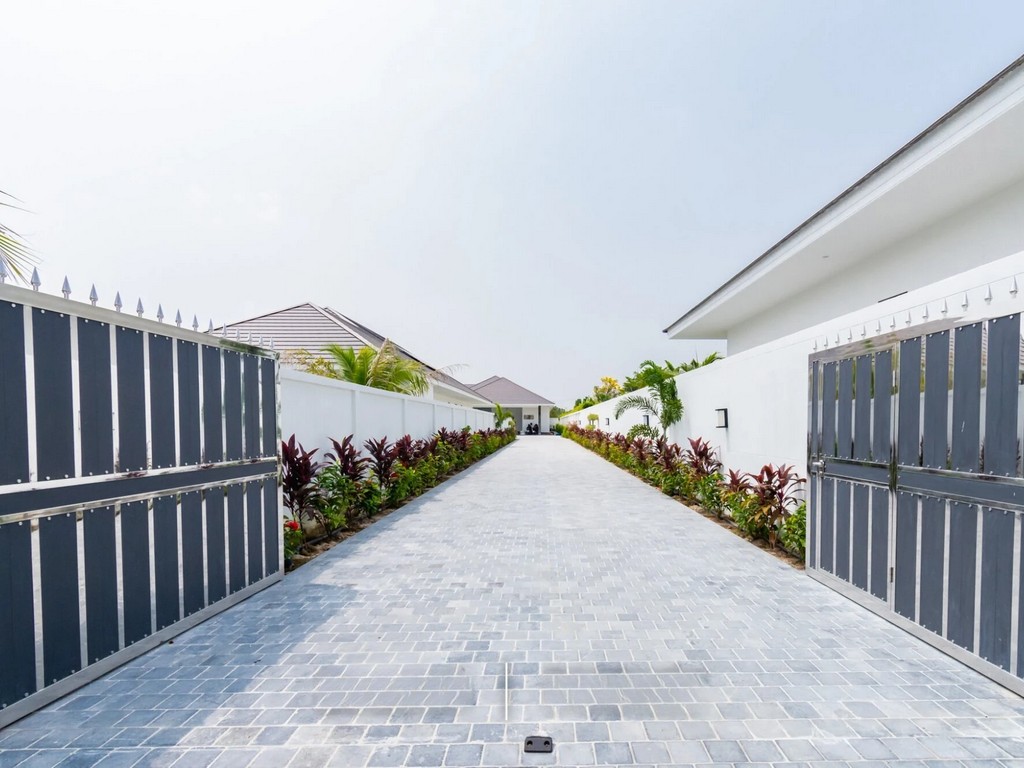 Modern Villa Sale Hua Hin