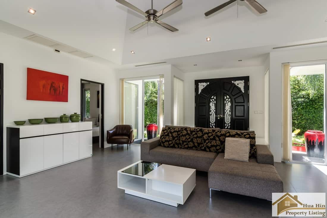 Distinctive Estate Villa Community Hua Hin Opportunity