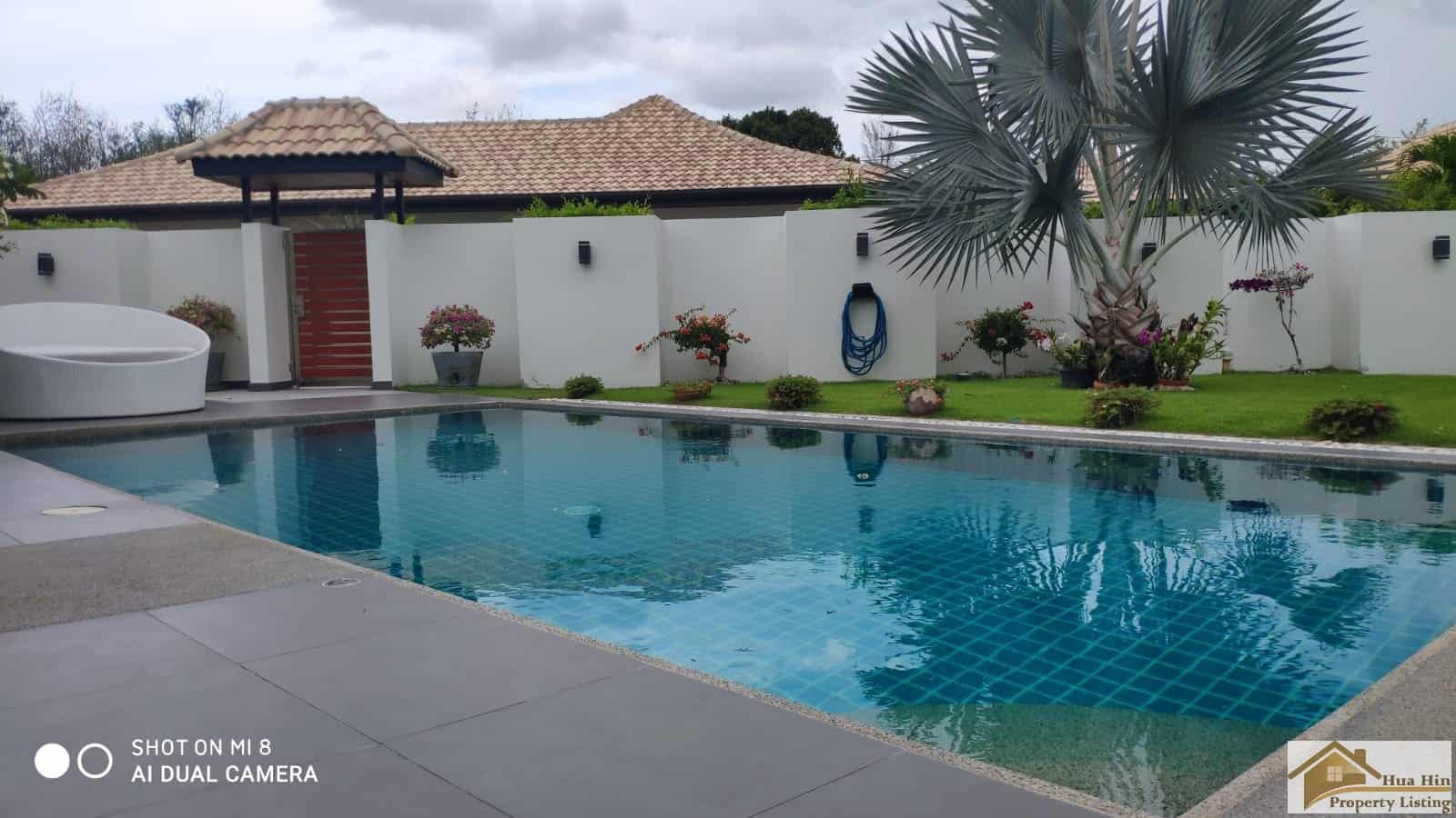 Spacious Hua Hin Pool Villa Championship Golf Course Villa