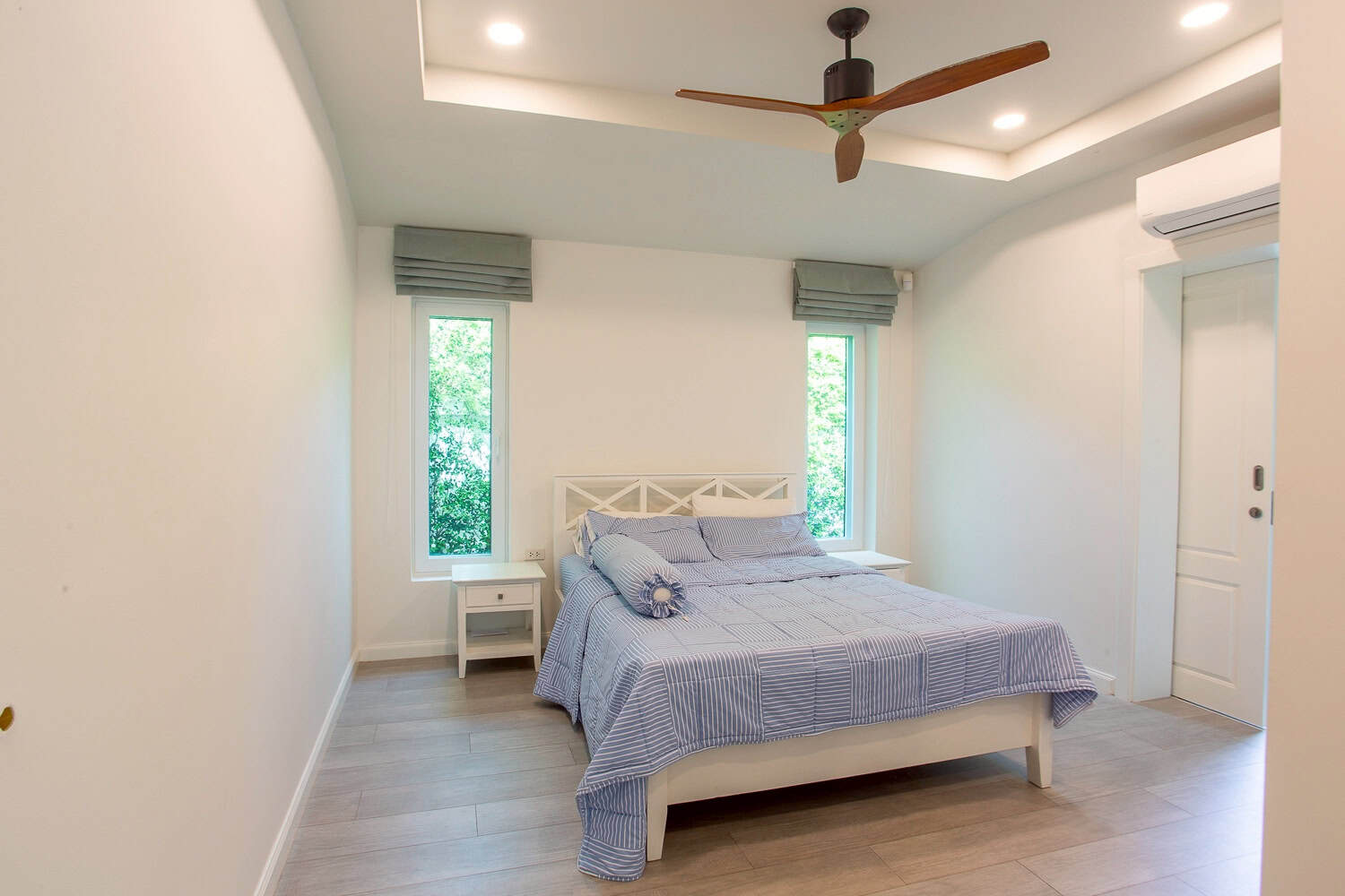 Villa Design Contemporary Appeal