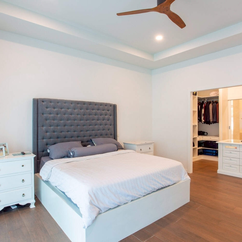 Villa Bedroom Restful Sanctuary