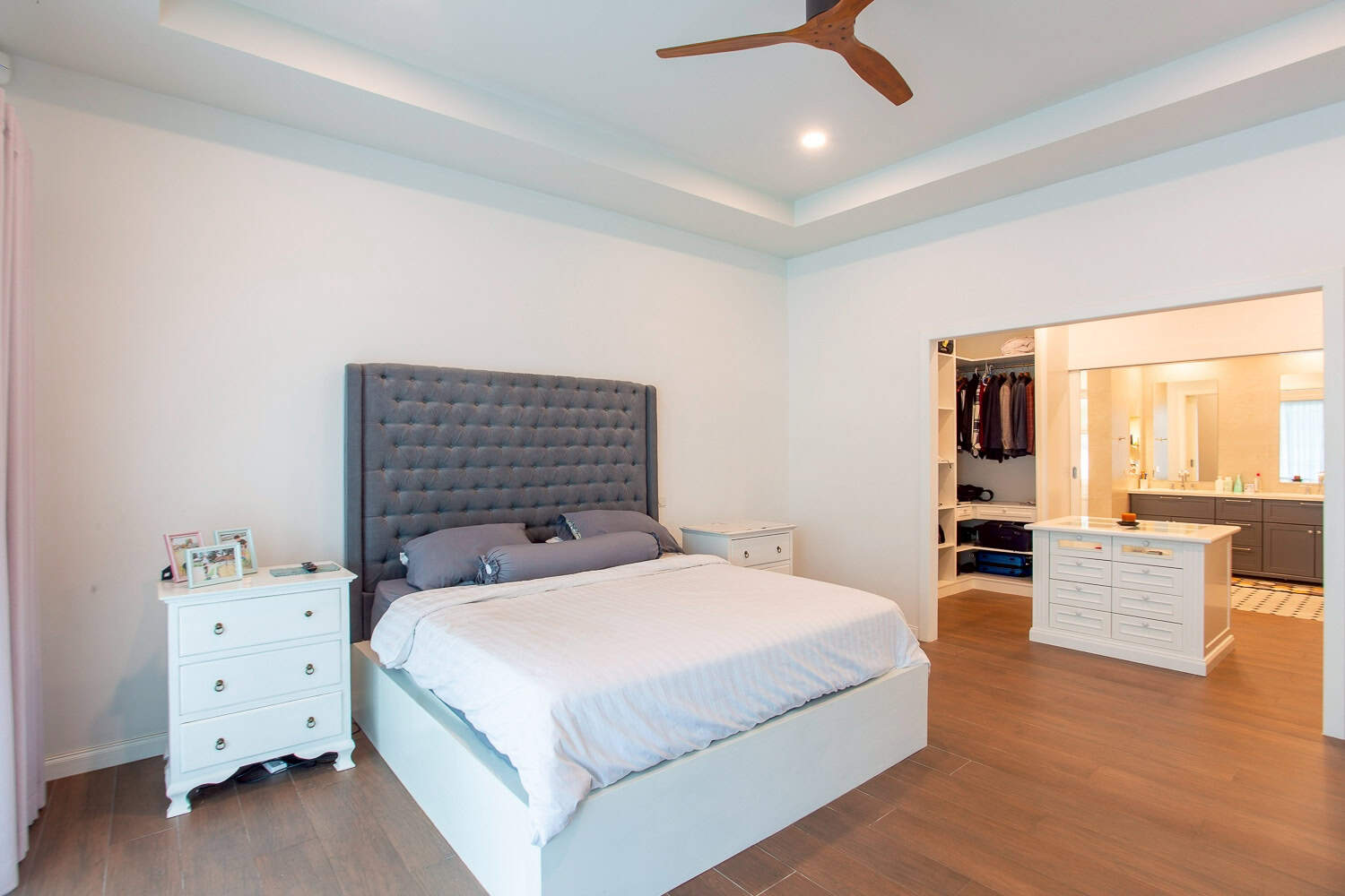 Villa Bedroom Restful Sanctuary